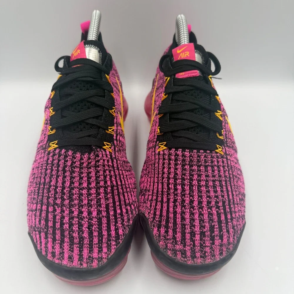 Nike Air VaporMax 3.0 Womens Size 8 Running Shoes Flyknit AJ6910-600 Pink Yellow